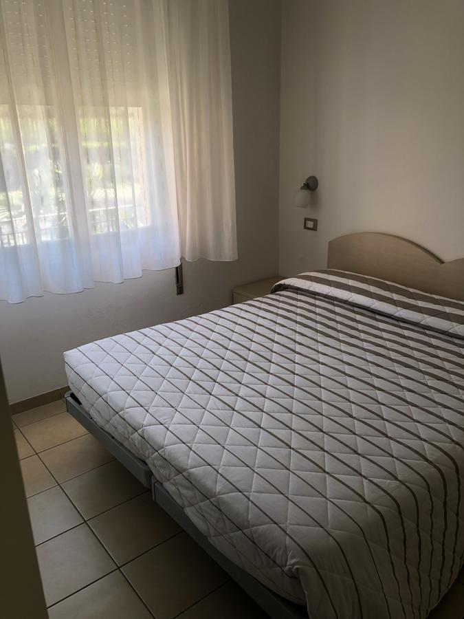 Villa Linda Affittacamere Bellaria-Igea Marina Bagian luar foto